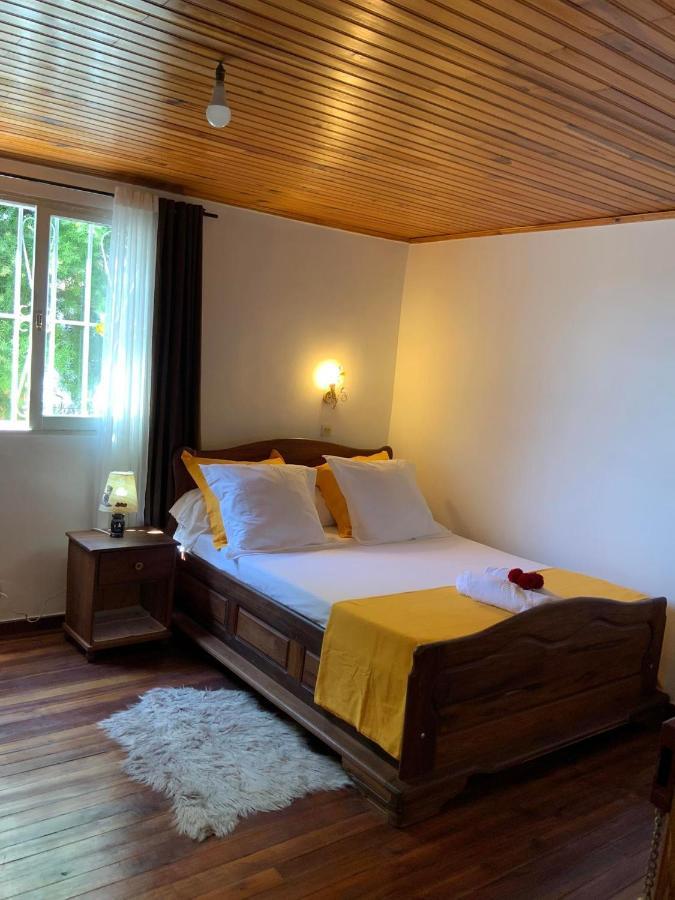 Villa Eden Wood Ivato  Екстер'єр фото